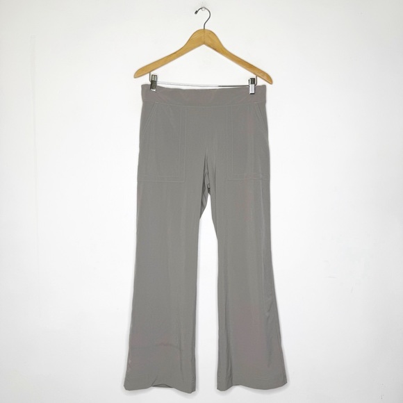 Athleta Chelsea Wide Leg Performance Pants 792454-02 Women's  Pants Size 10P - Picture 2 of 9